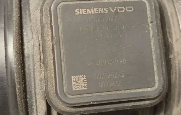 Citroen C5 Mass air flow meter 9645948980