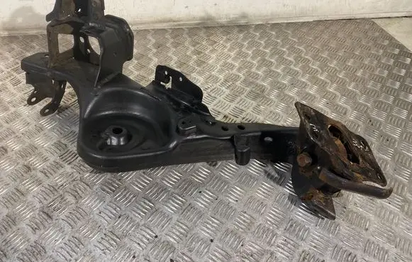 Nissan Qashqai Rear control arm 