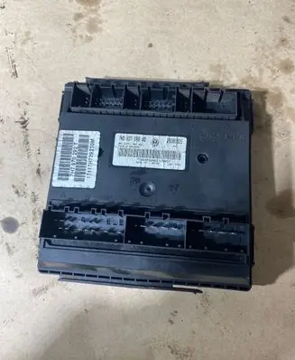 Volkswagen Transporter - Caravelle T5 Comfort/convenience module 7H0937049AD 28089825 3350TG080T1