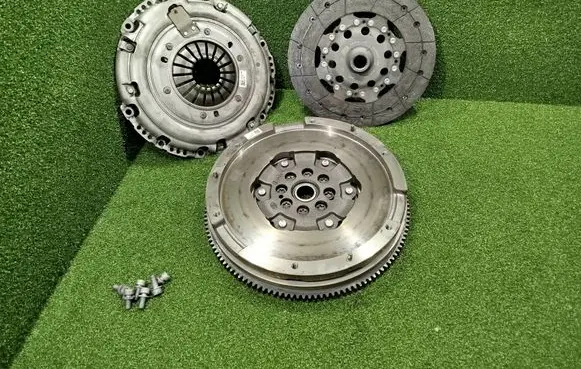 Renault Master III Clutch set kit 302054176R TH3195
