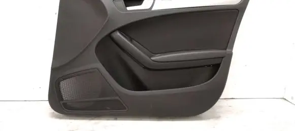 Audi A4 S4 B8 8K Front door card panel trim 8K1867106 831018406 8K2867106