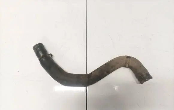Nissan Qashqai Engine coolant pipe/hose
