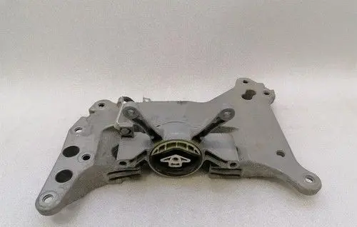 BMW M4 G82 G83 Gearbox mount 8089421