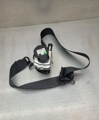 Volvo XC40 Front seatbelt 638028300B