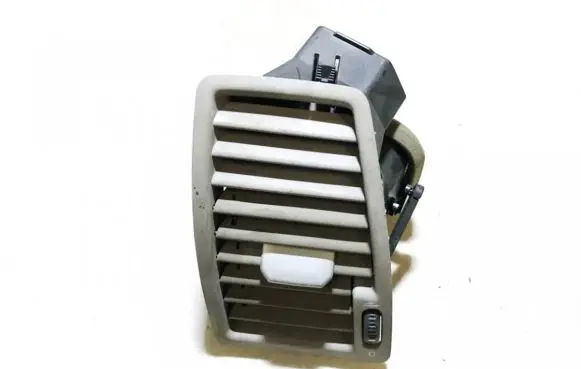 Volvo XC90 Dash center air vent grill 3409398