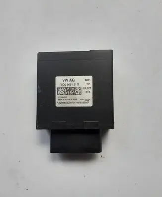 Skoda Octavia Mk4 Fuel pump relay 5Q0906121S