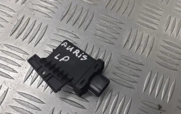 Toyota Auris 150 Front door sensor coupe 89991-30050