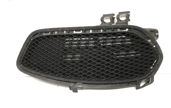 Mercedes-Benz CLA C117 X117 W117 Front bumper lower grill A1178852322