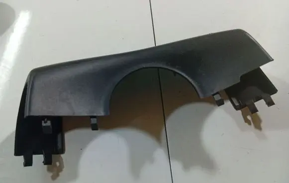 Steering wheel column trim