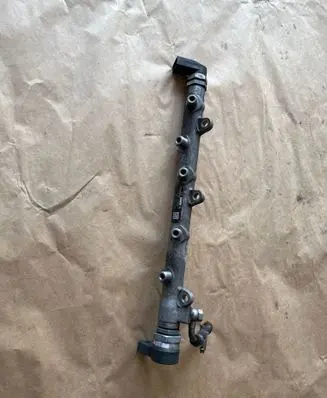 BMW 3 E90 E91 Fuel main line pipe 0445214030 048514L5 7787164