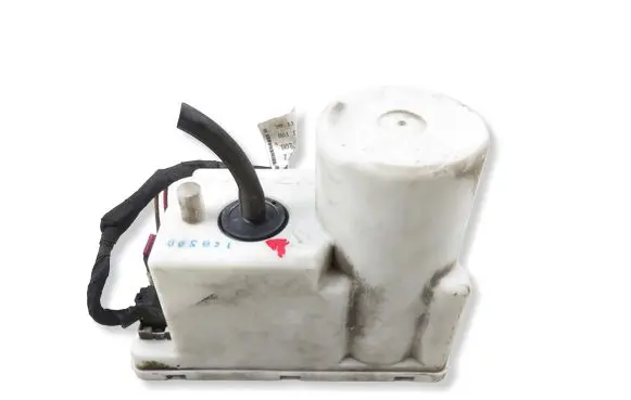 Audi 80 90 S2 B4 Central locking vacuum pump 4A0862257H