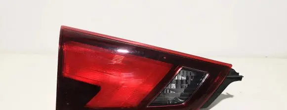 Nissan Rogue Tailgate rear/tail lights 22623756