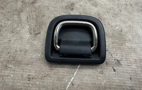Volkswagen Tiguan Tie down hook / loop 8V0863503C