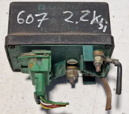 Peugeot 607 ABS relay 9619639780