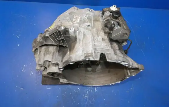 Volvo V60 Manual 6 speed gearbox GU1R7002BEE 1285453 130718080036