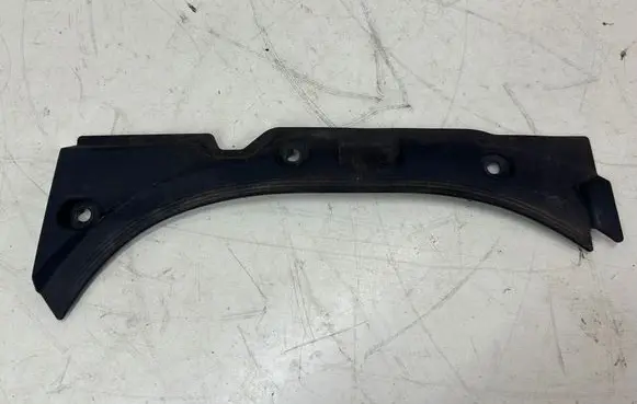 Audi A8 S8 D4 4H Fender end trim 4H0832745