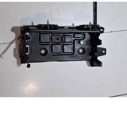 Dodge Challenger Battery tray 05112061AK