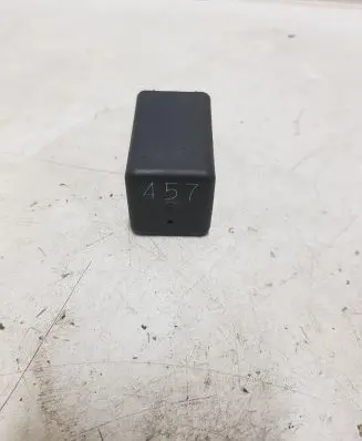 Audi Q5 SQ5 Glow plug pre-heat relay 457