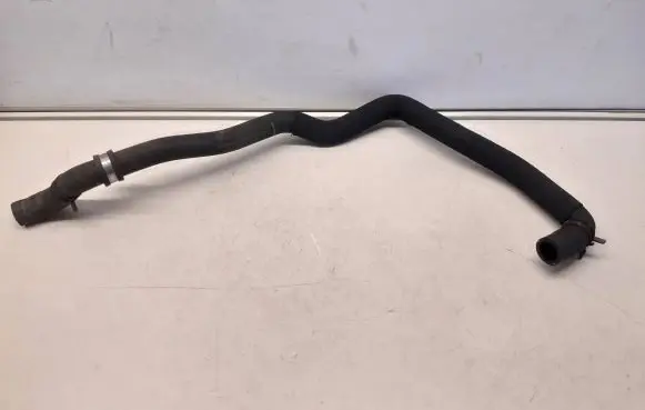 Mercedes-Benz E W212 Engine coolant pipe/hose 2125010684 KKK667065A1P CT130734