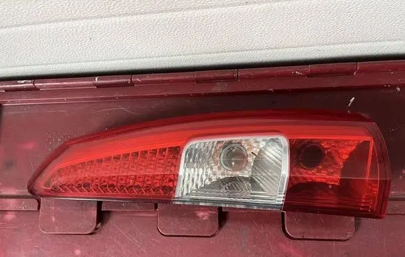 Rear/tail lights