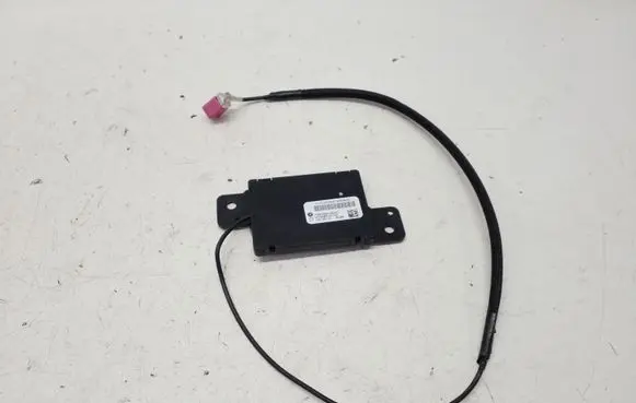 Chrysler Town u0026 Country V Keyless system antenna 68069728AC 03338500102