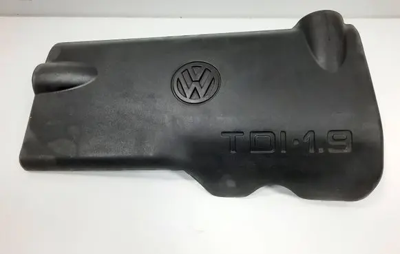 Volkswagen PASSAT B4 Engine cover (trim) 028103935A 012527A