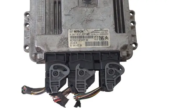 Peugeot 207 Engine control unit/module 9653958980 9664843780 0281013872