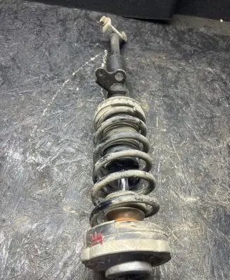 BMW 5 F10 F11 Front shock absorber with coil spring 6789374