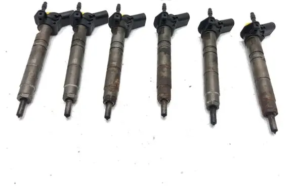 Mercedes-Benz GL X164 Fuel injectors set A6420701387