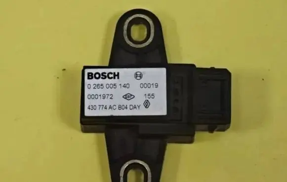 Renault Kangoo I Airbag deployment crash/impact sensor 0265005140 026500514000019