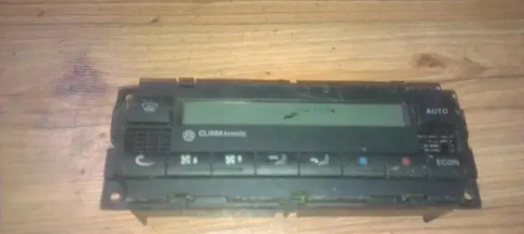 Volkswagen PASSAT B5.5 Climate control unit 6013966
