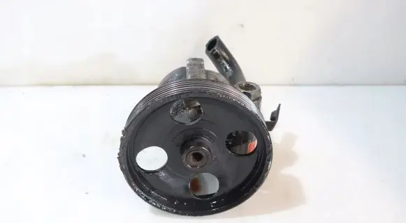 Volvo S40, V40 Power steering pump