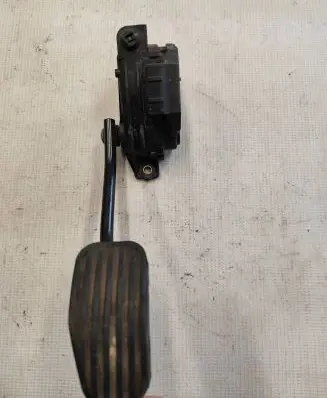 Volvo S80 Accelerator throttle pedal 9173131 3524405 9157553