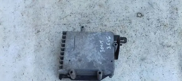 Chrysler 300M Gearbox control unit/module P04606936AD