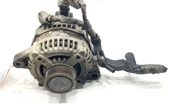Toyota Avensis T250 Generator/alternator 2706027090