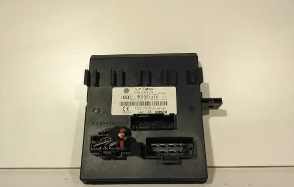 Audi Q7 4L Comfort/convenience module 4F0907279 4F0910279K F005V00619