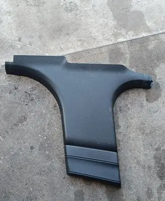 (B) pillar trim (bottom)