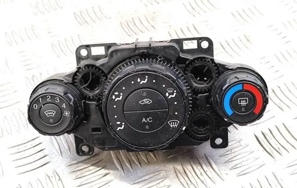 Ford Fiesta Climate control unit 6A6119980BE 8A6119980BE