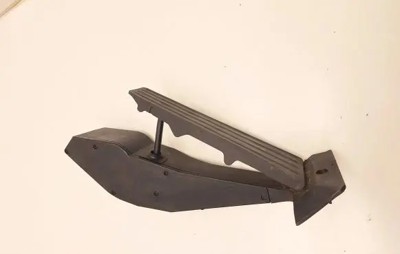 BMW X5 E70 Accelerator throttle pedal 35426786285 6786285