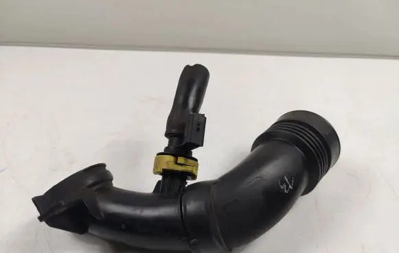 Peugeot 3008 I Intercooler hose/pipe 9683725080