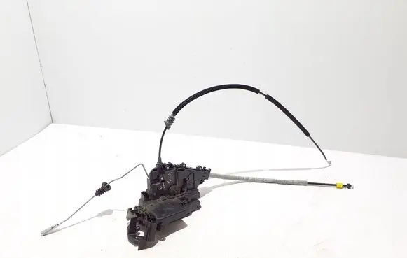 Mercedes-Benz GLE W167 Front door lock A0997206801