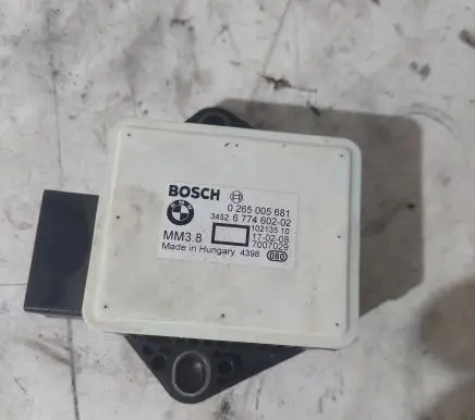 BMW 5 E60 E61 ABS wheel speed sensor 0265005681