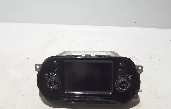 Radio/CD/DVD/GPS head unit