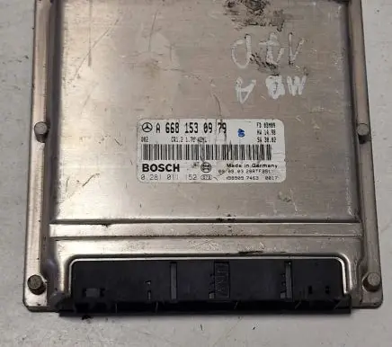 Mercedes-Benz A W168 Engine control unit/module A6681530979 0281011152 28RTF351
