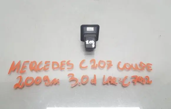 Mercedes-Benz CLK C207 A207 Reversing camera A2078200797