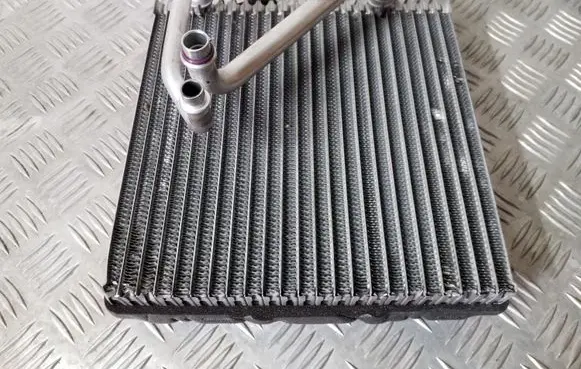 Air conditioning (A/C) radiator (interior)