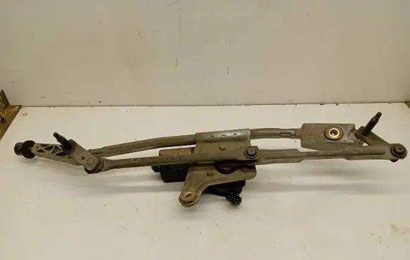 Volvo S60 Front wiper linkage and motor 404775 09151848
