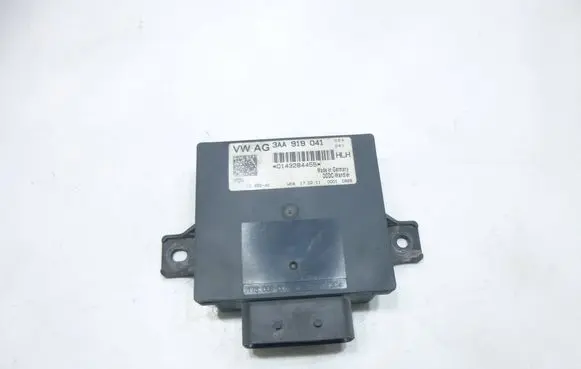 Volkswagen PASSAT B7 Power management control unit 3AA919041 0143284455