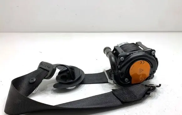 Volkswagen Touareg II Rear seatbelt 7P0857806H