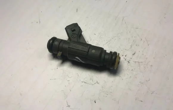 Mercedes-Benz A W168 Fuel injector A0000788723 0280155753